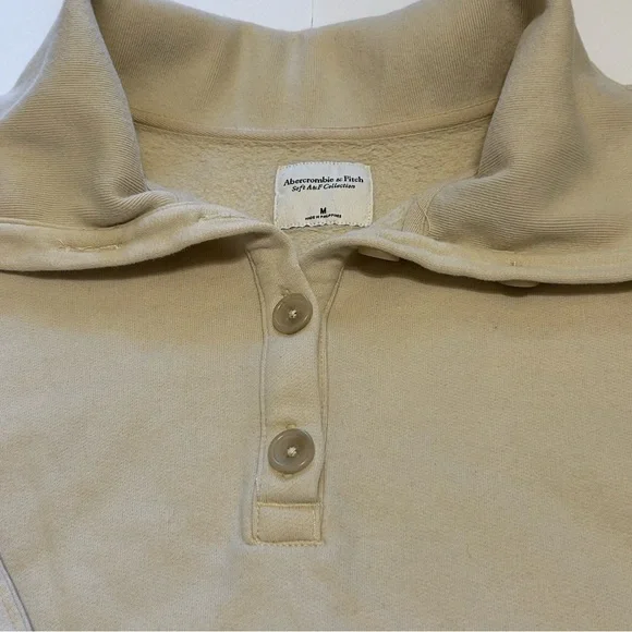 Cream quarter button sweater - Picture 5 of 5
